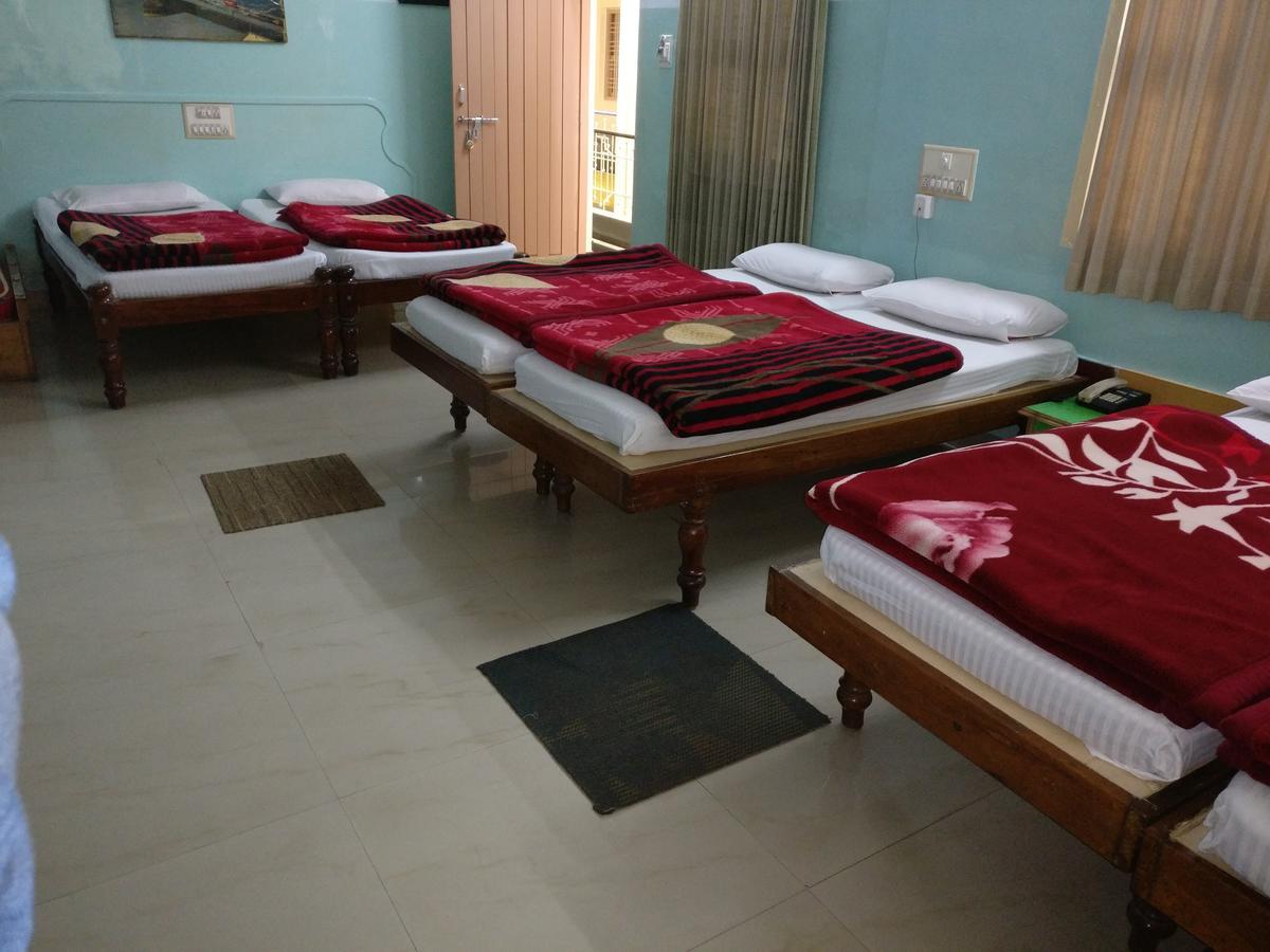 Hotel Raj Mahal Chikmagalūr 외부 사진