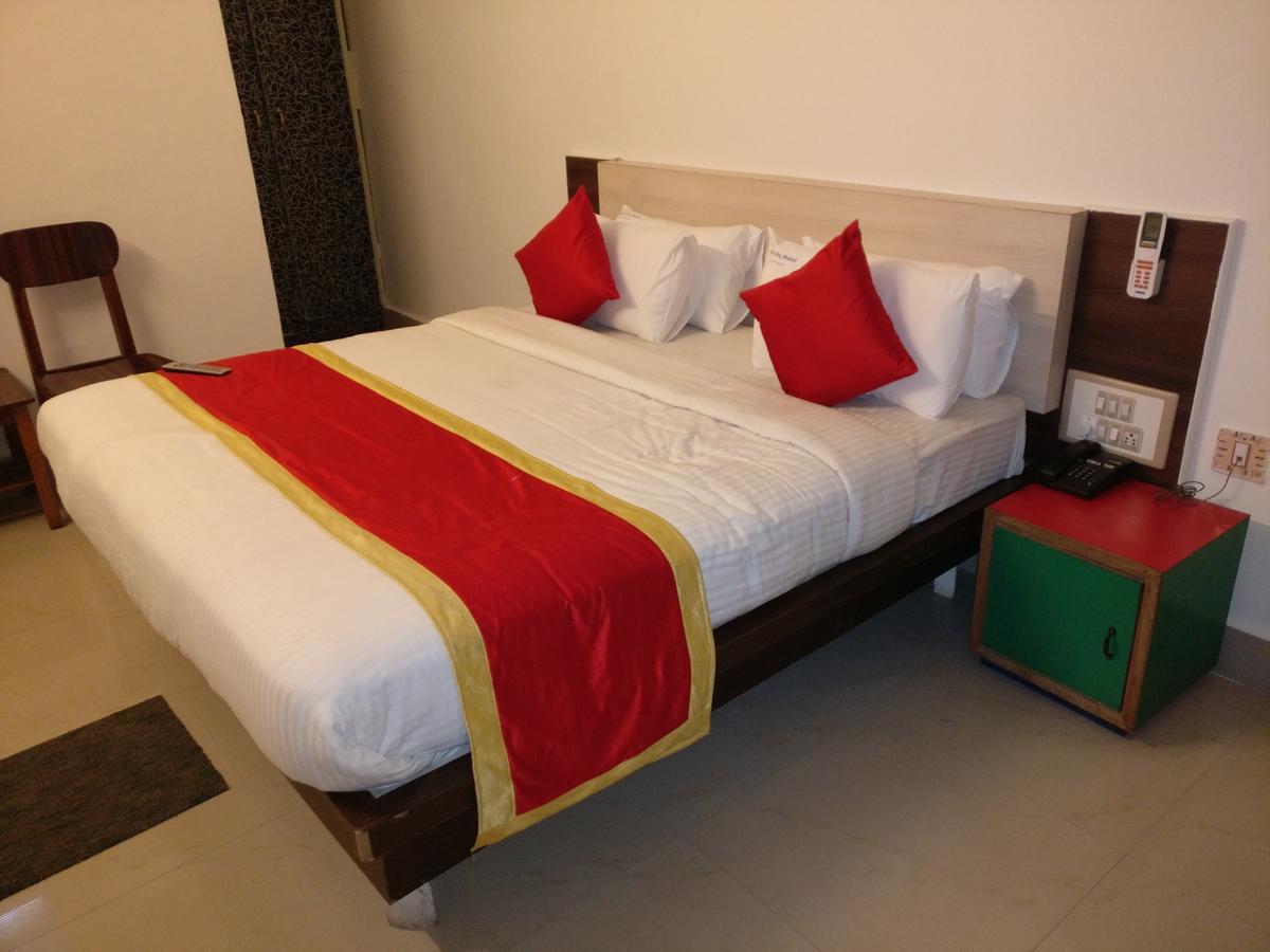 Hotel Raj Mahal Chikmagalūr 외부 사진