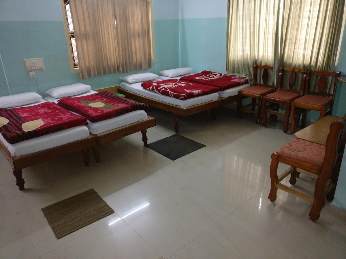 Hotel Raj Mahal Chikmagalūr 외부 사진