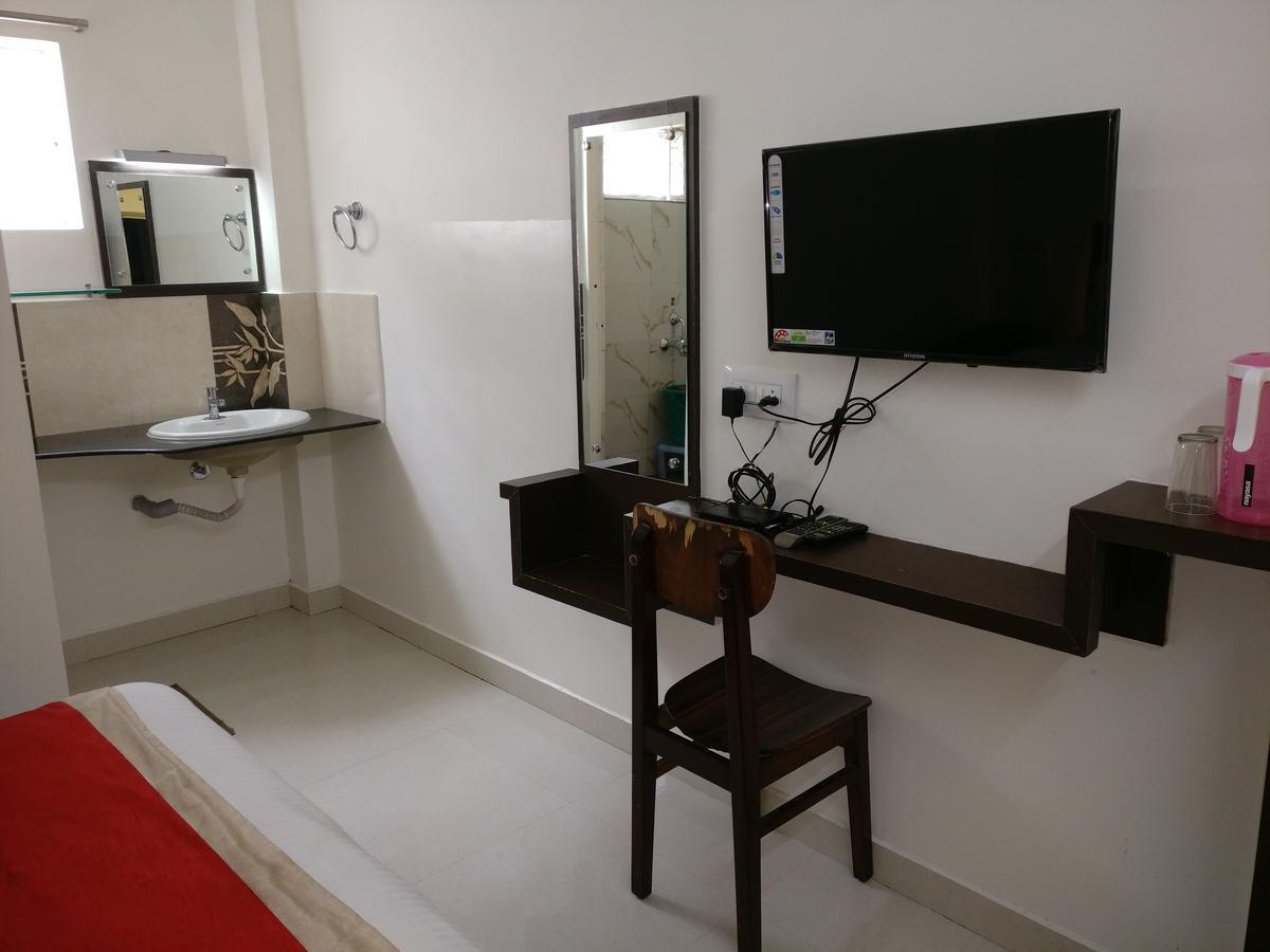 Hotel Raj Mahal Chikmagalūr 외부 사진